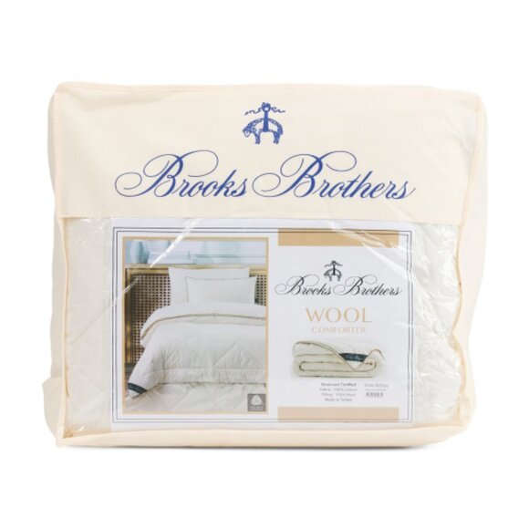 BROOKS BROTHERS Luxury Year Round Comforter - Picture 1 of 3